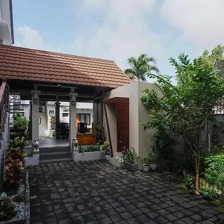 OYO 90121 De Pavilla Homestay